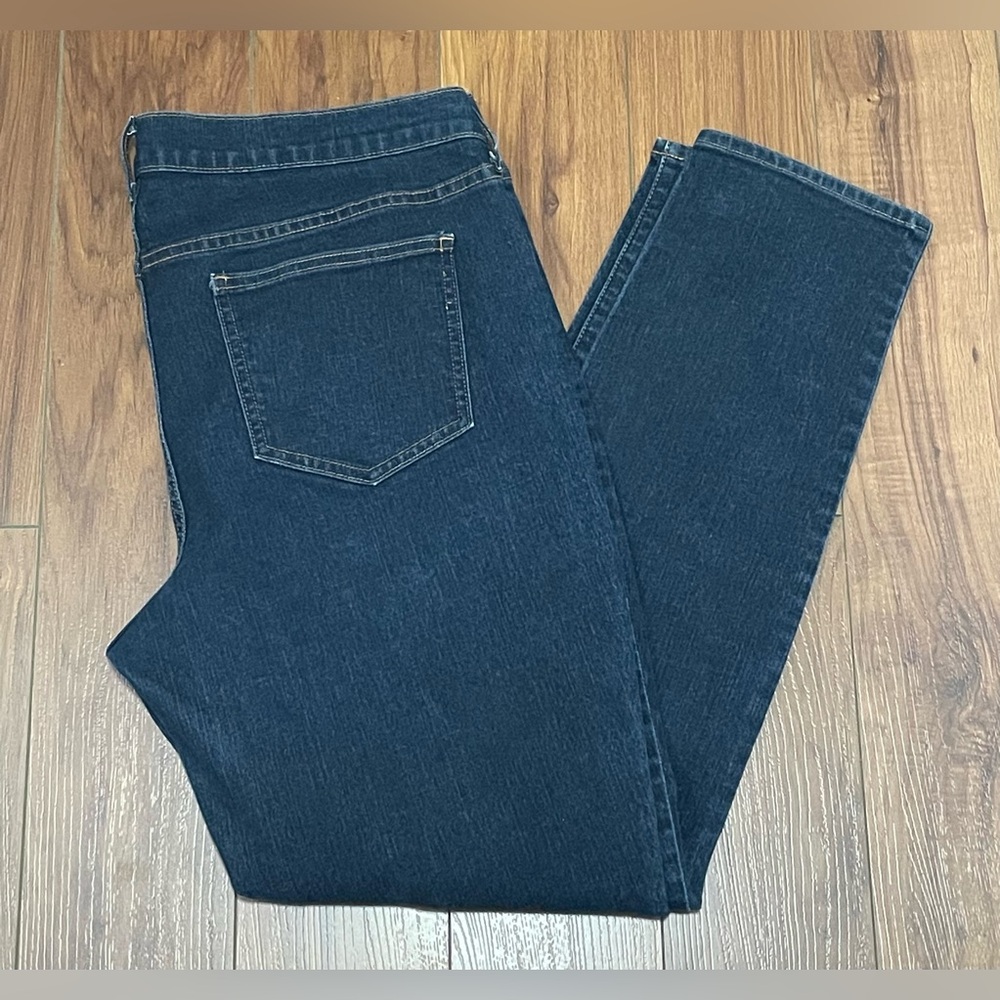 Old Navy Women’s Dark Wash Skinny Jeans Size 16